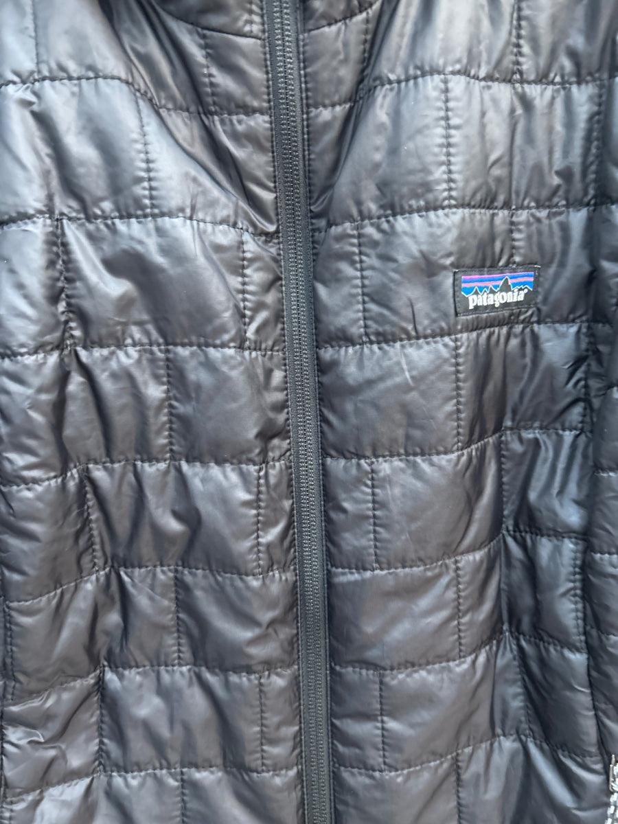 Patagonia · Nano Puff Hoody · Medium · Black