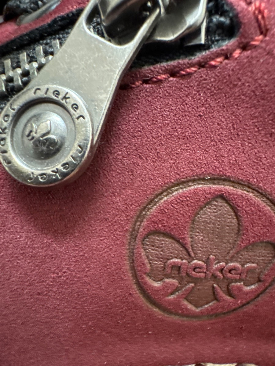 Rieker · Angela slip-on sneakers · 6.5 · Maroon