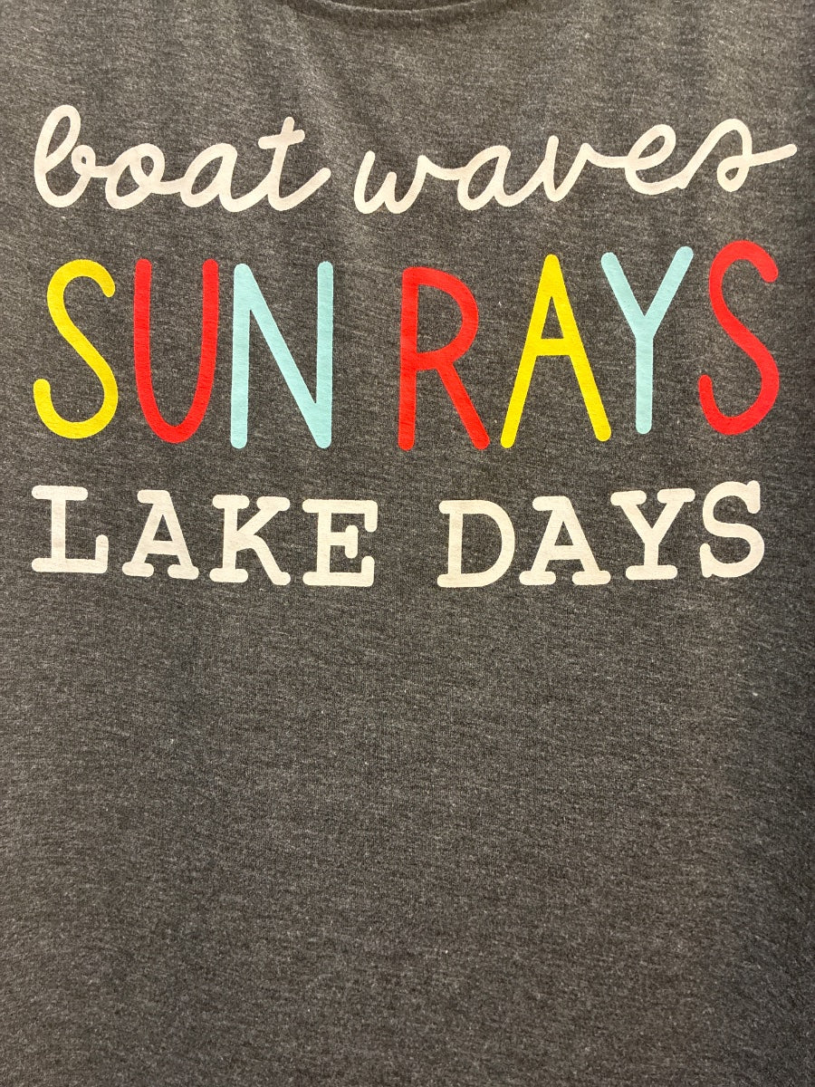 TCR · Boat Waves Sun Rays Lake Days Sleeveless Top · Large · Grey