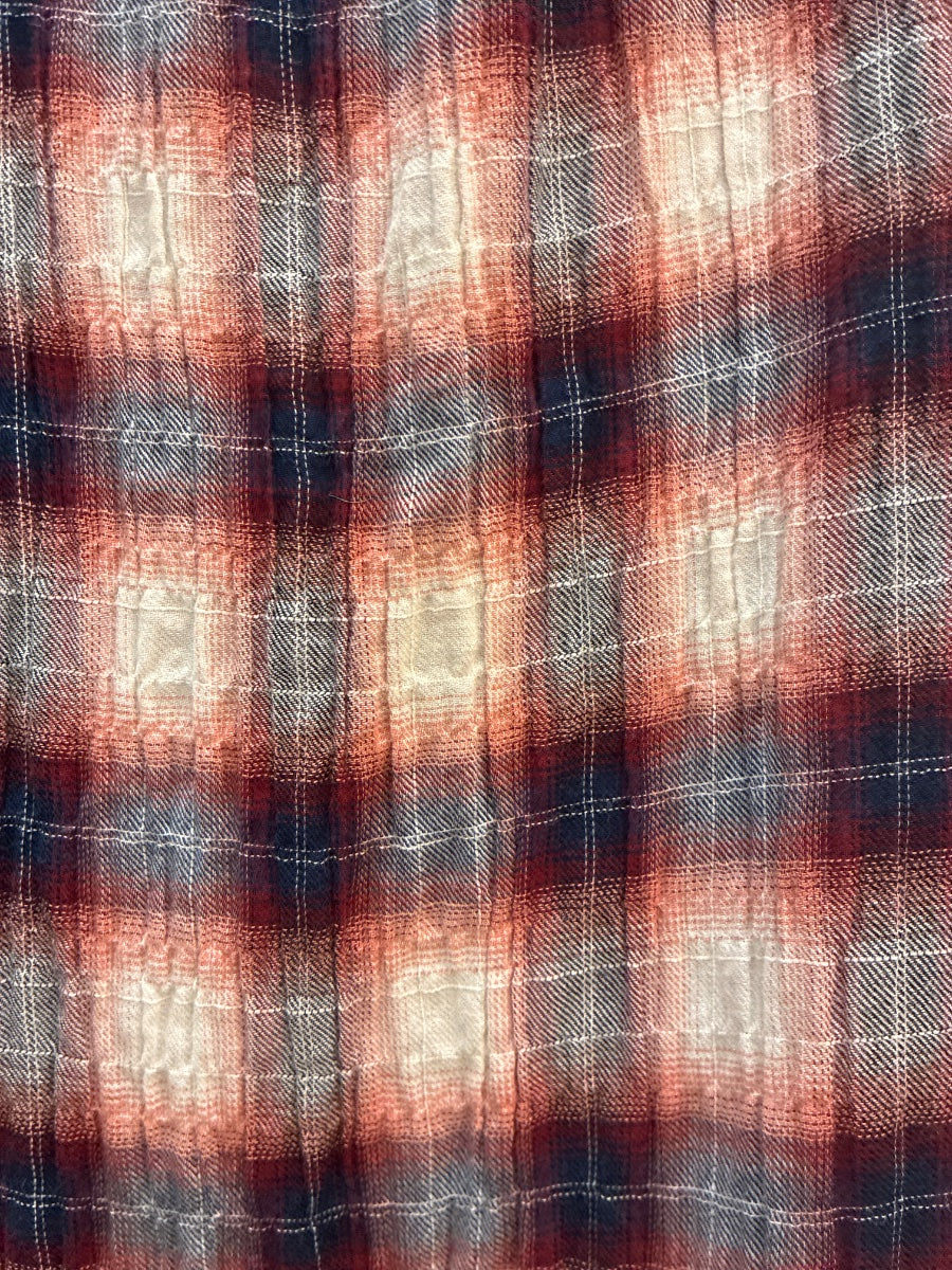 Easel · Ruffled Detail · Small · WhitePinkBlue