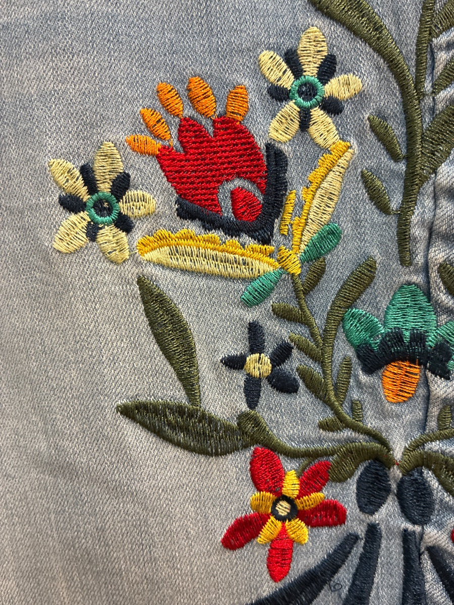 Sandpiper · Skinny Jeans with Floral Embroidery · 4P · DenimMulti
