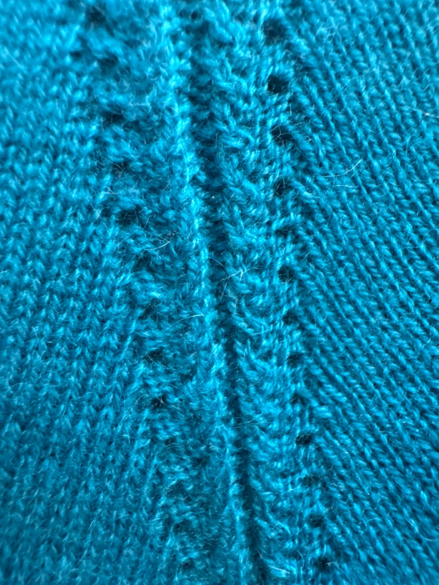Cashmere · Sweater · Medium · Turquoise