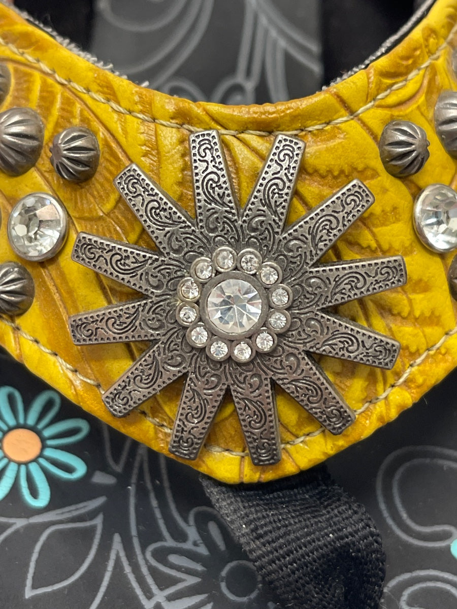 P & G Collection · Embellished Flip Flops · 10 · Yellow/Black