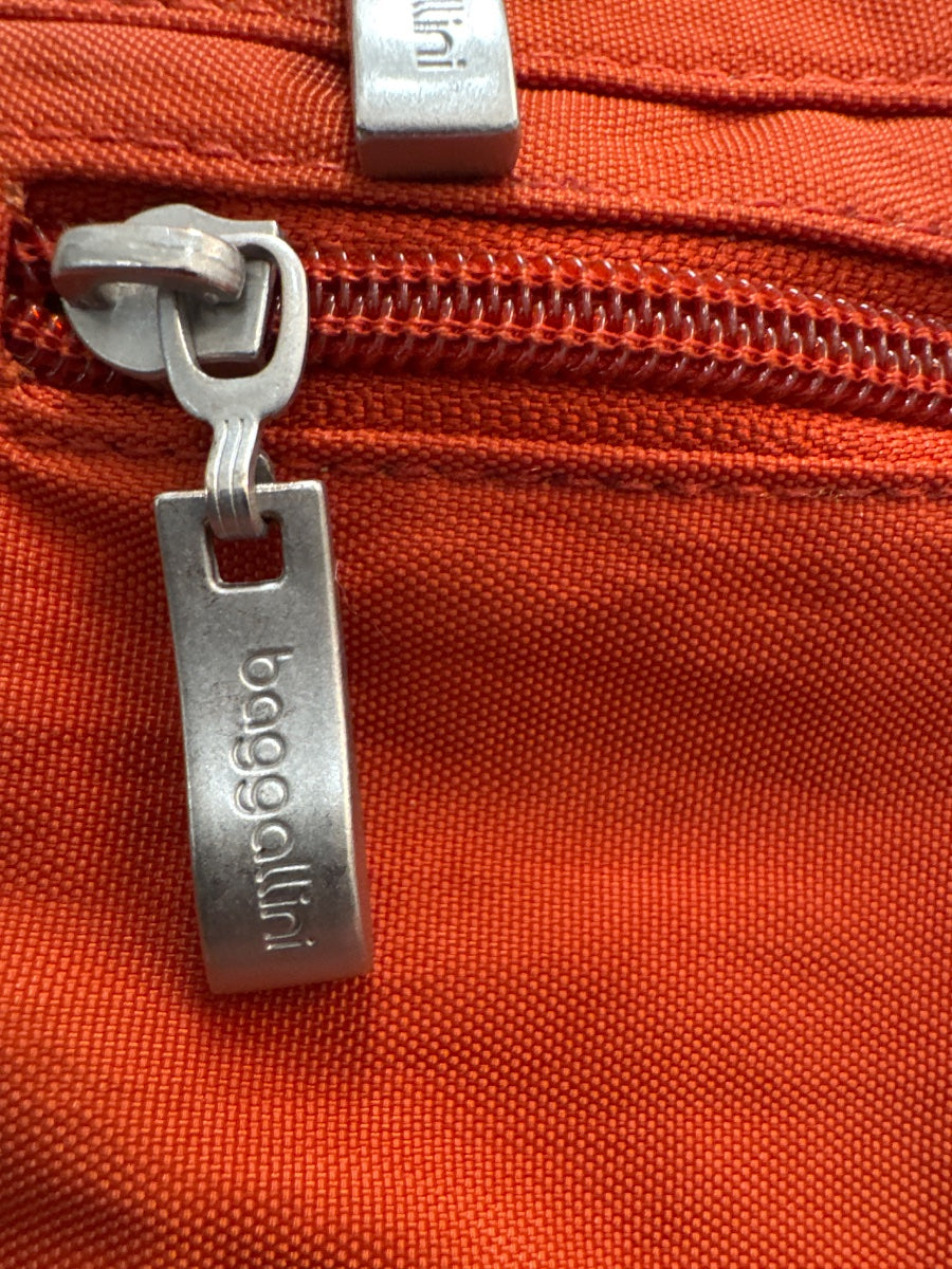 Baggallini · Everywhere Bag · Spicy Orange