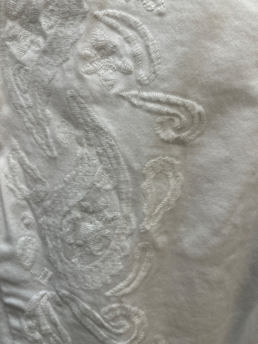 Gloria Vanderbilt · Avery Style · 10 · White
