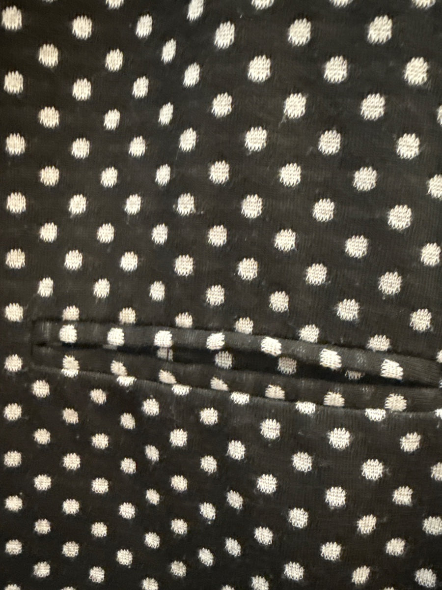 GNW · Polka-dot w/ ruched sleeves · Large · BlkWhite