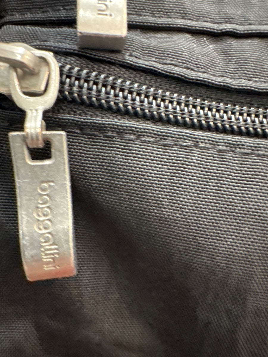 Baggallini · Everywhere Bag · Crossbody · Black