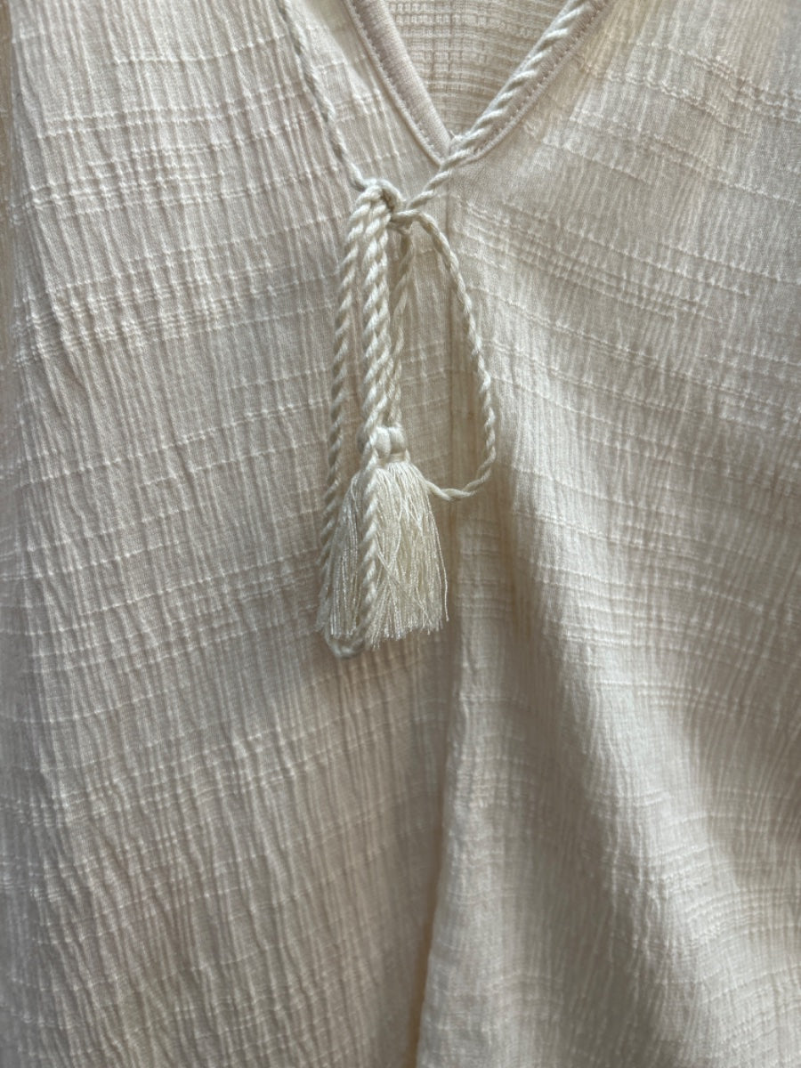 Max Studio · Cap Sleeve Top · Medium · Cream