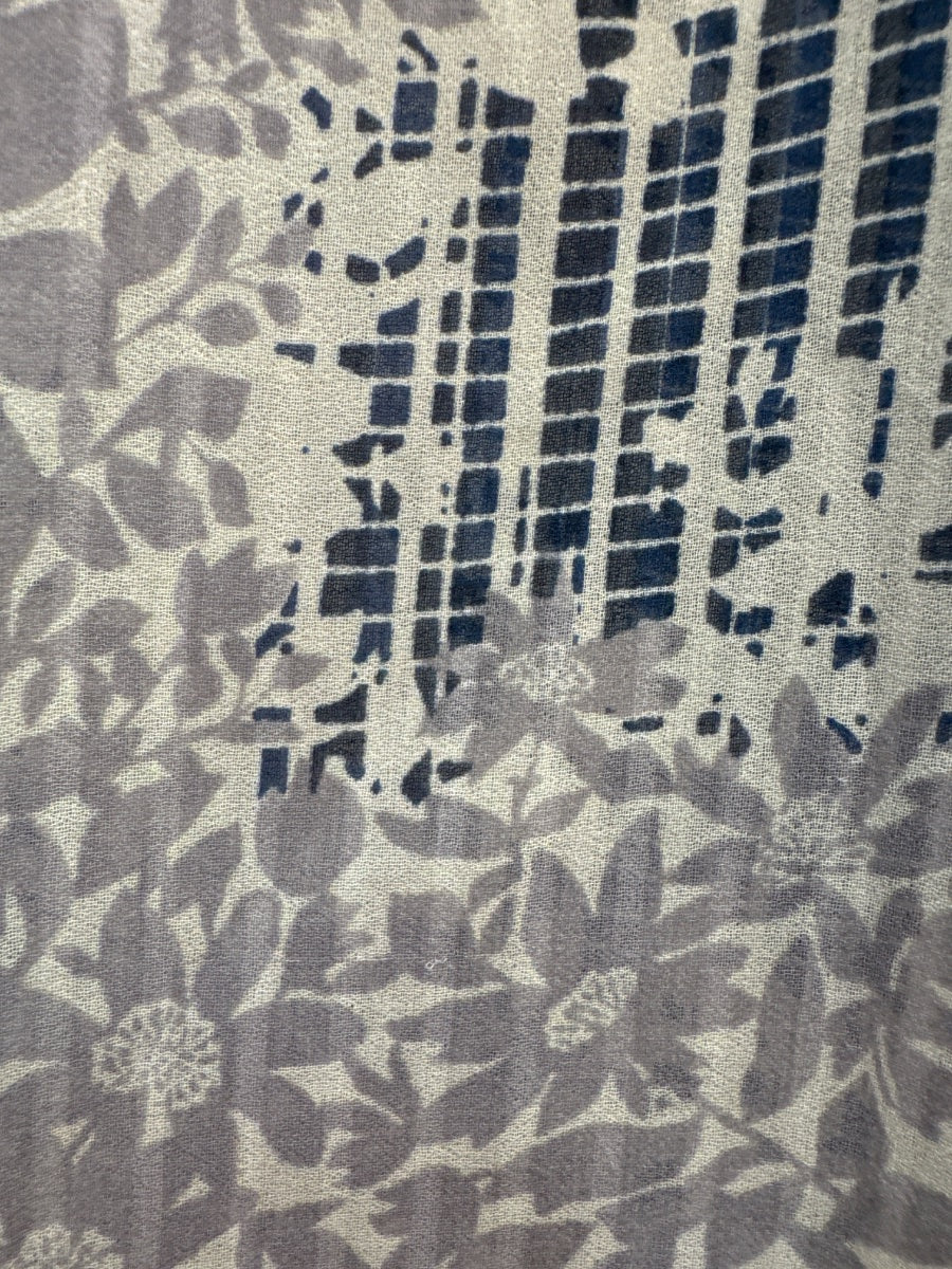 Cabi · Cap Sleeve Top · Medium · NavyGray Floral Print