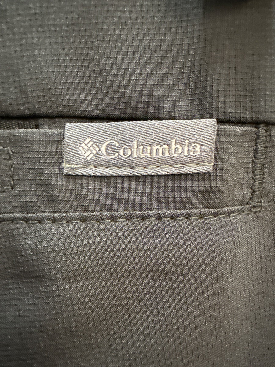 Columbia · Shorts · Small · Black