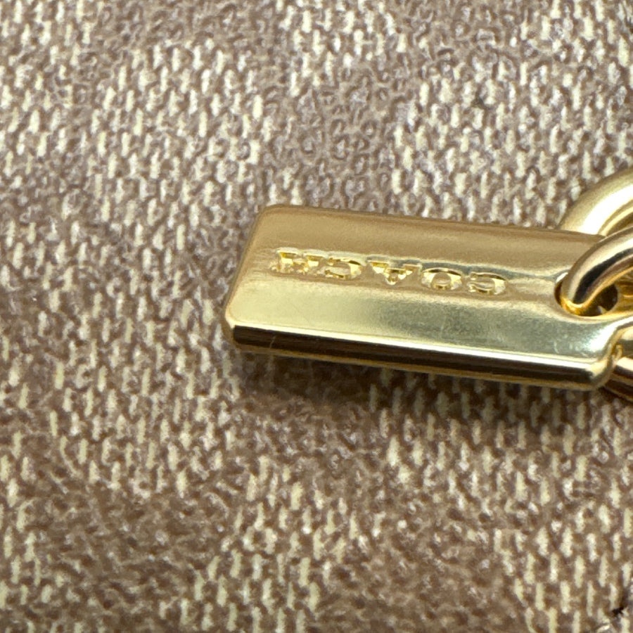Coach · Accessories · KeyChain · Signature C Tan/Gold