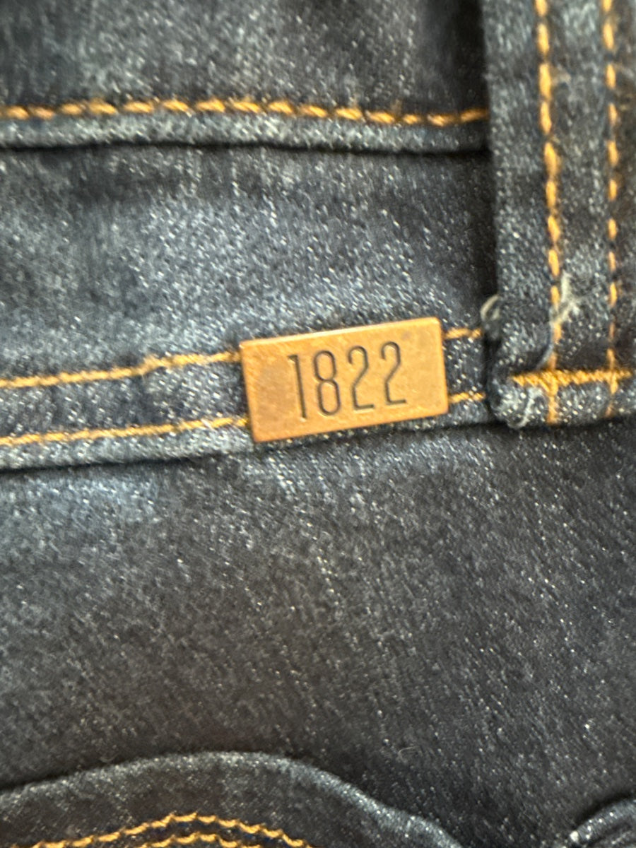 1822 · Taylor cuffed ankle · 6 · Dark Denim