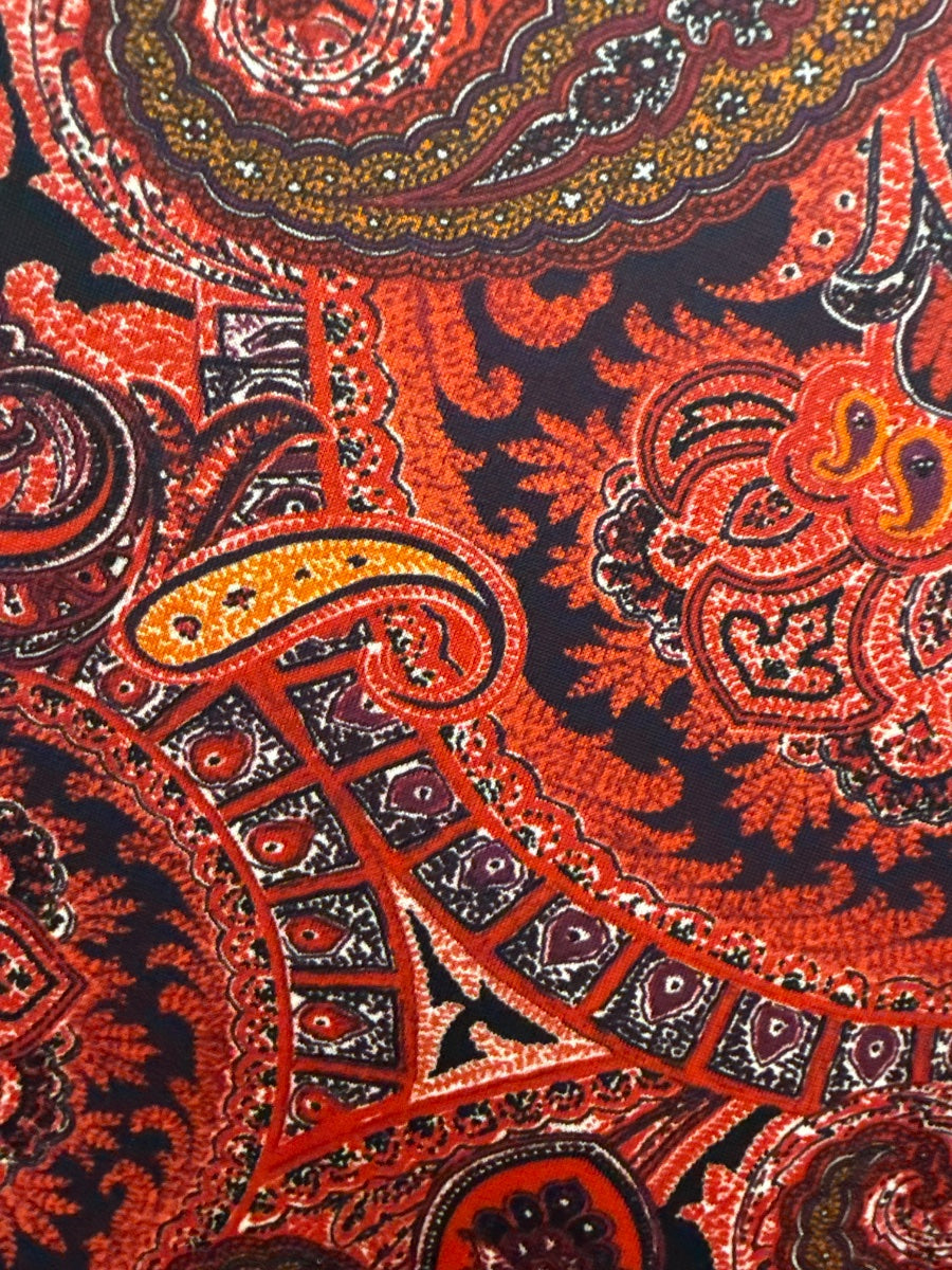 Papillon · Ruched Side · Large · RedBrown Paisley