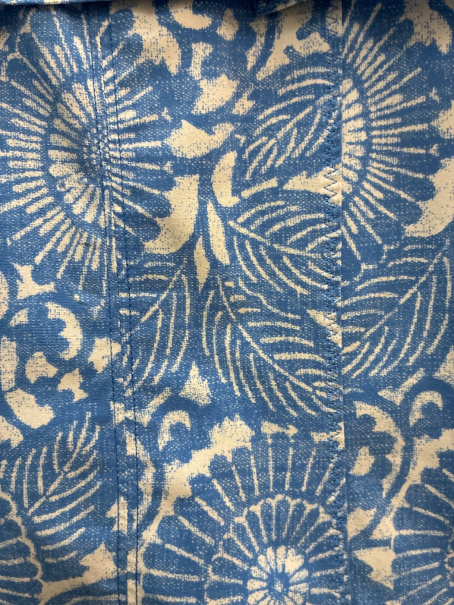 Lululemon · Jacket · M/L · WhiteBlue floral Print