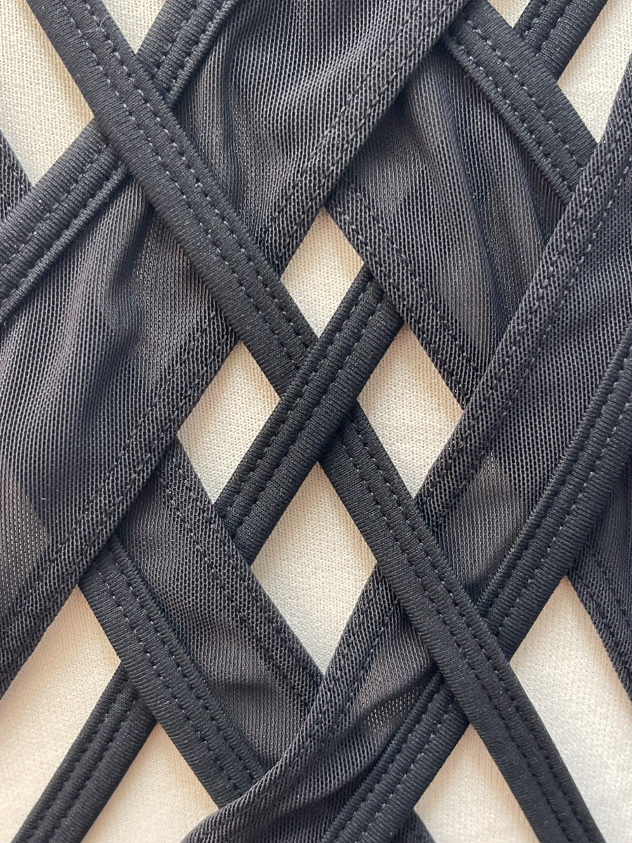 Fabletics · Crisscross straps · Large · Black