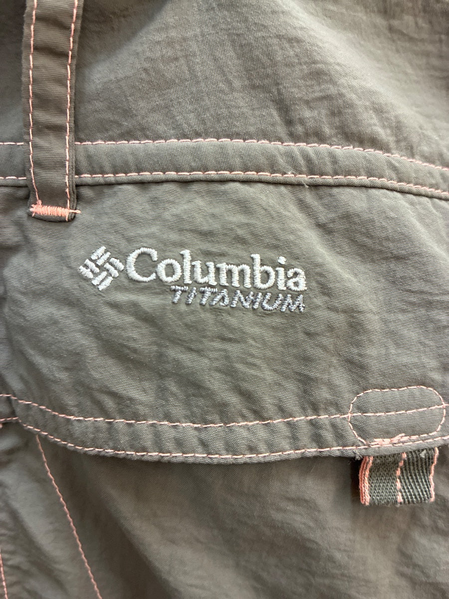 Columbia · Titanium · 12 · Taupe