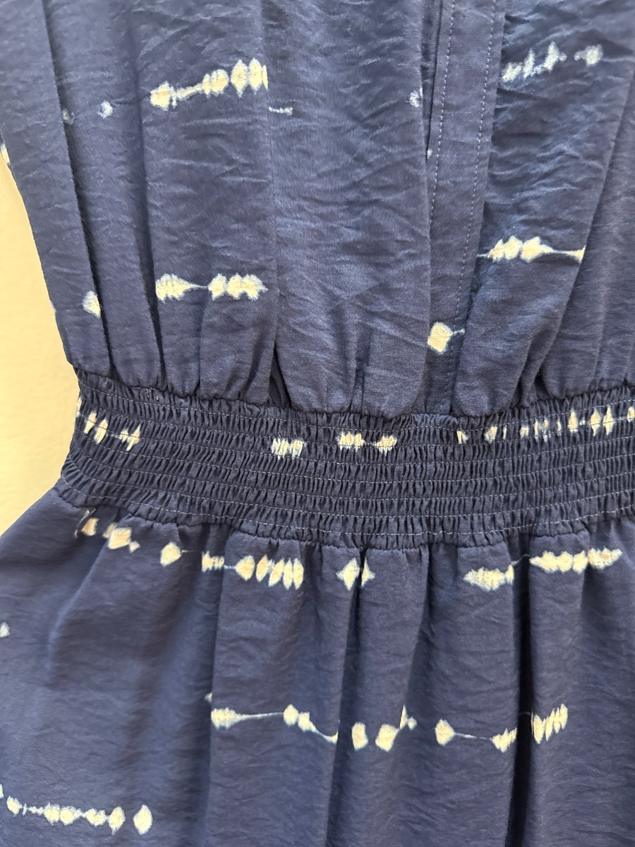 Sonoma · Sleeveless Dress With Pockets and Smocked Waist · Large · NavyWhite