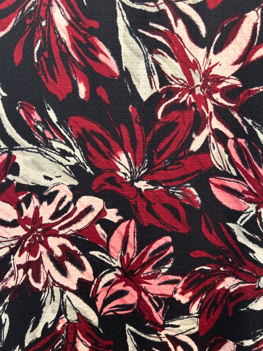 Nivo · Active golf dress · Medium · Black/Burgundy Flora