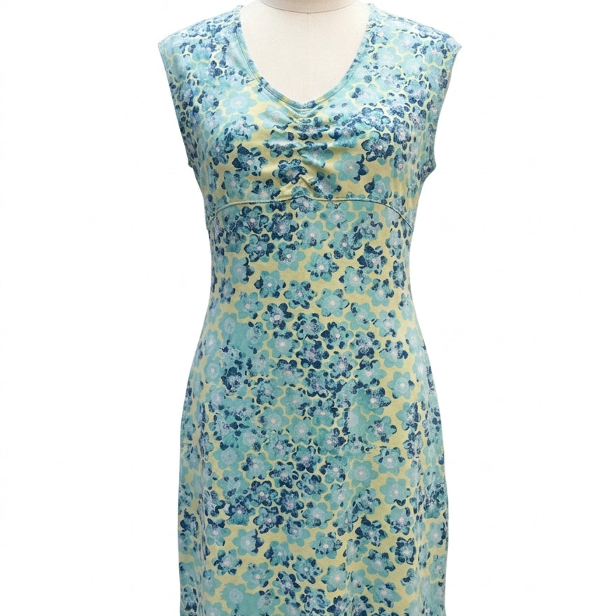 Title 9 · Active Dress Floral Print w/ Pockets · Small · TurqLime