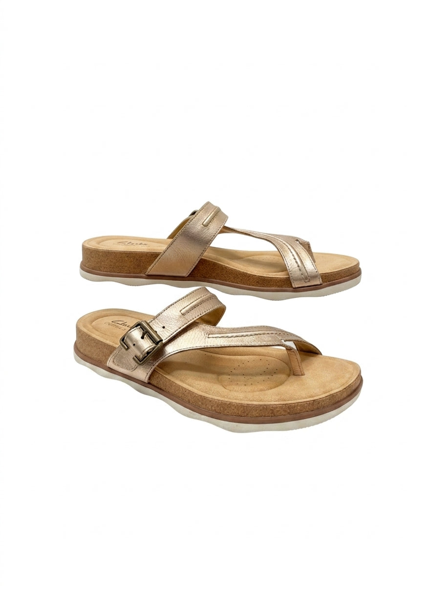 Clarks · Bryn Madi T-strap Sandal · 12 · RoseGold Leather