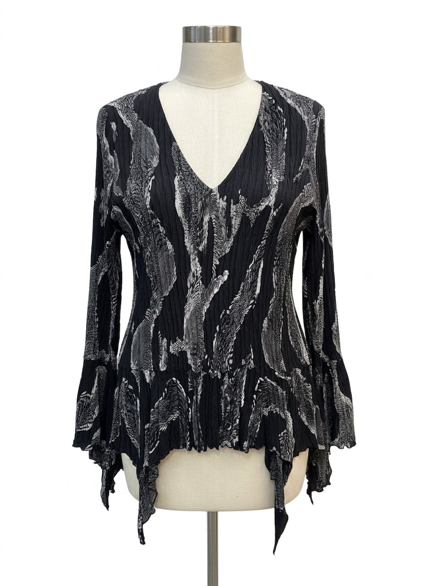 DRECOL · LongSleeve Fashion Top · 1X · Black and White