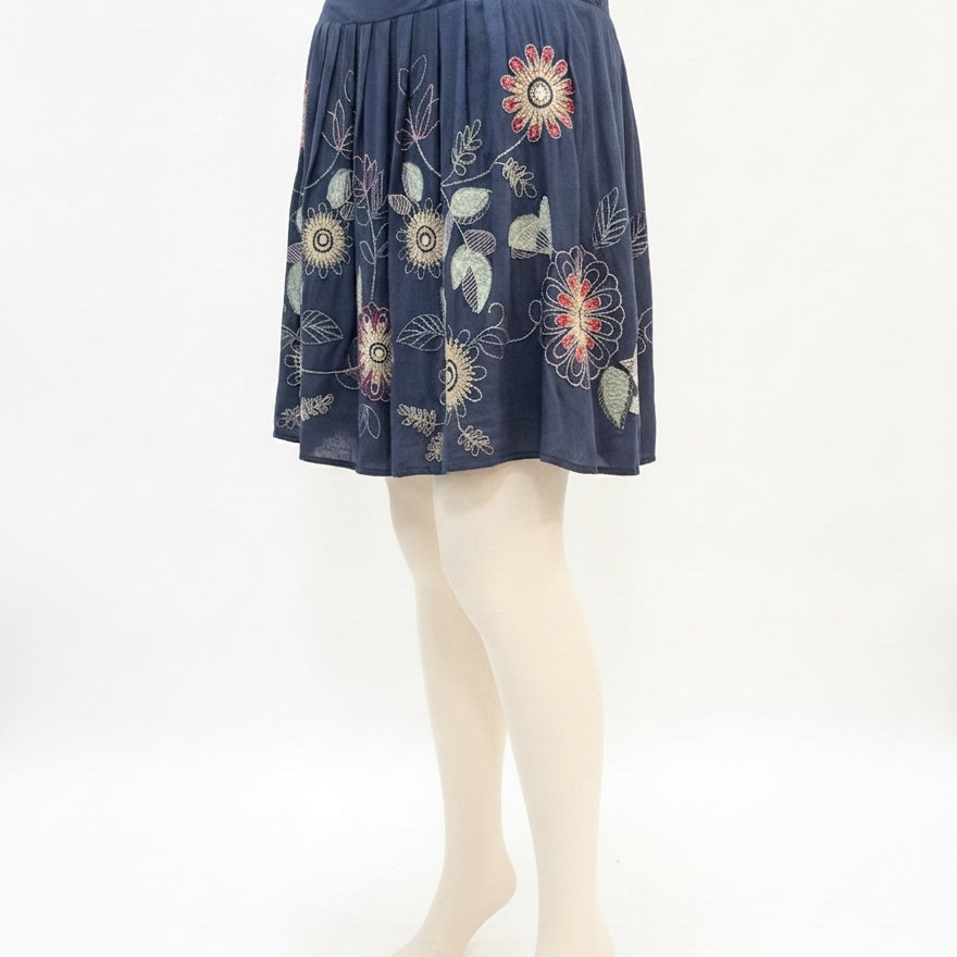 Anthropologie · Blue Tassel · Medium · Navy