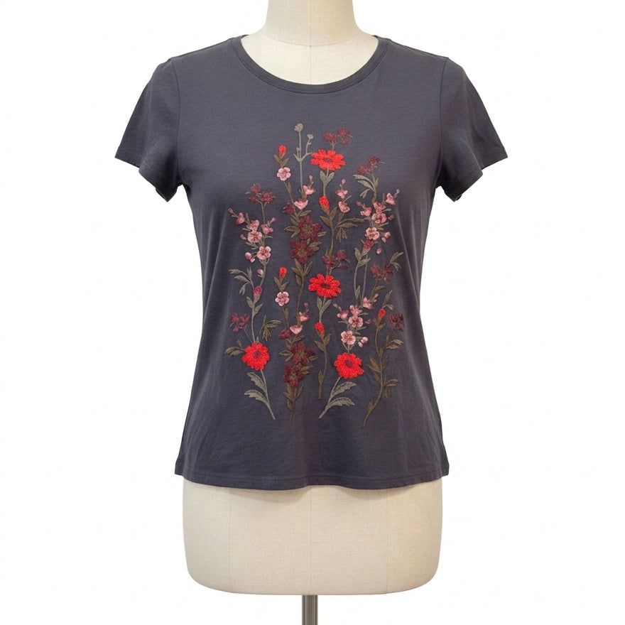 American Eagle · Floral Embroidered Short Sleeve Top · Medium · Grey