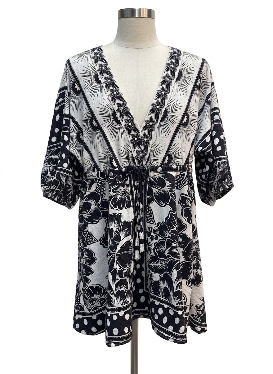 FARM Rio · Beaded Tassels · Medium · BlackWhite
