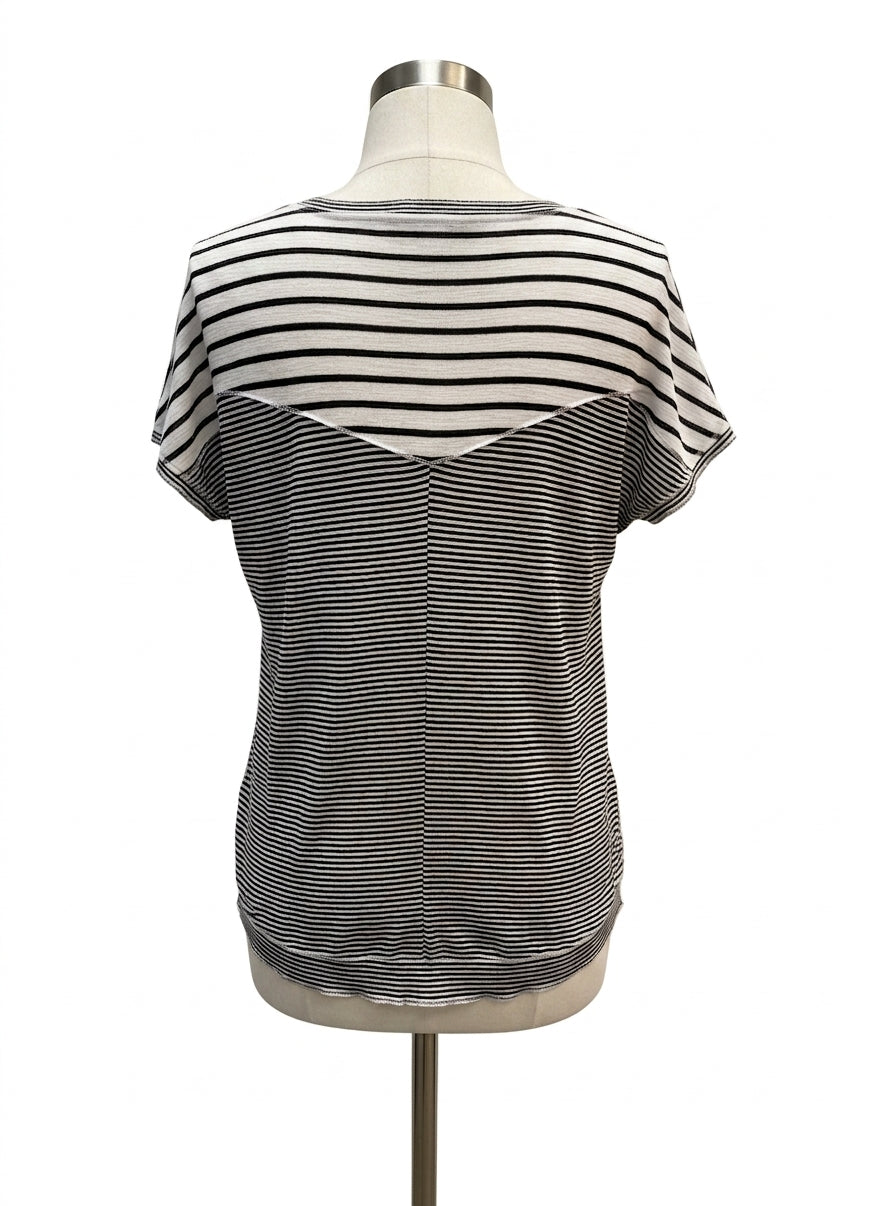 Soft Surroundings · Tunic Top · Small · BlackWhite