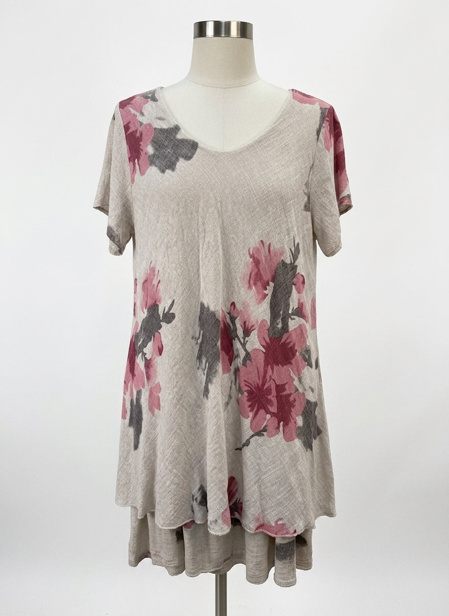 Made In Italy · ShortSleeve Dress · Small · Beige Floral
