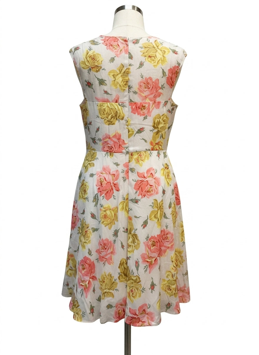 Betsey Johnson · Floral Print with Mesh Detail · 8 · Cream Floral