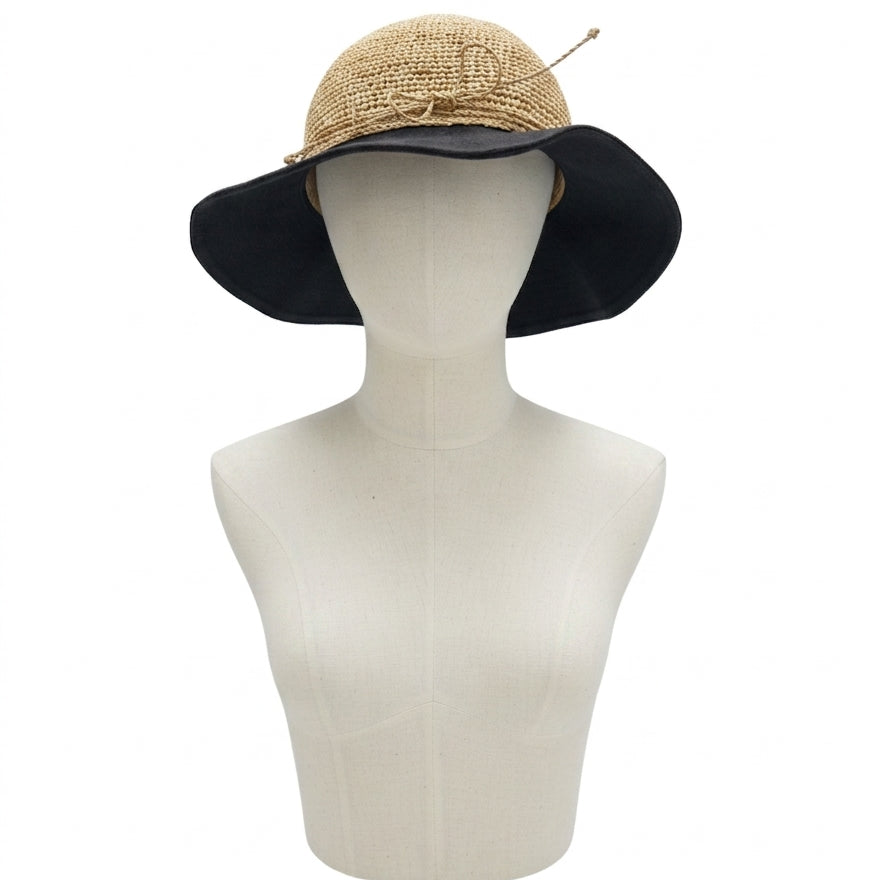 Helen Kaminski · Hat · :) · Black/Tan