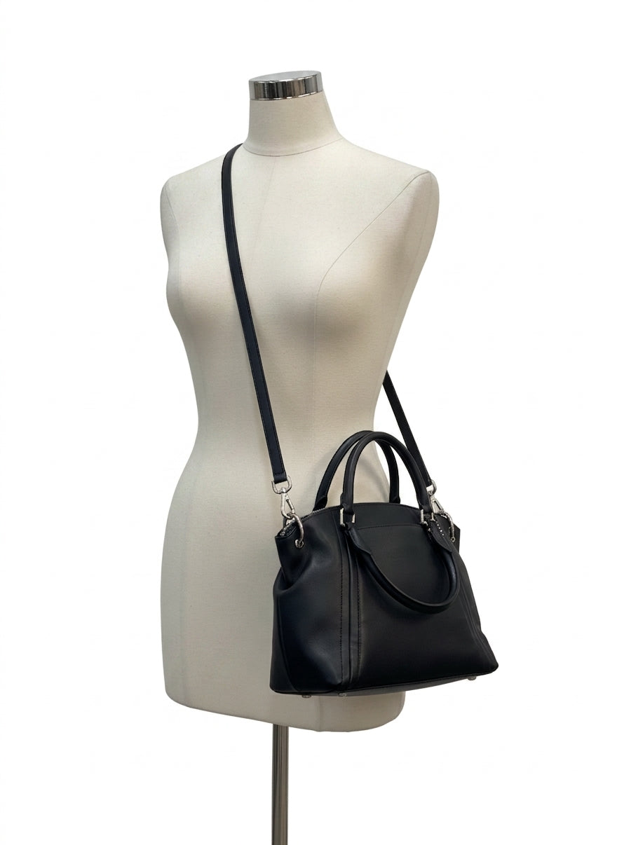 Michael Kors · Sadie Top Zip Satchel w/ Silver Tone Hardware · Satchel/ Crossbody · Black