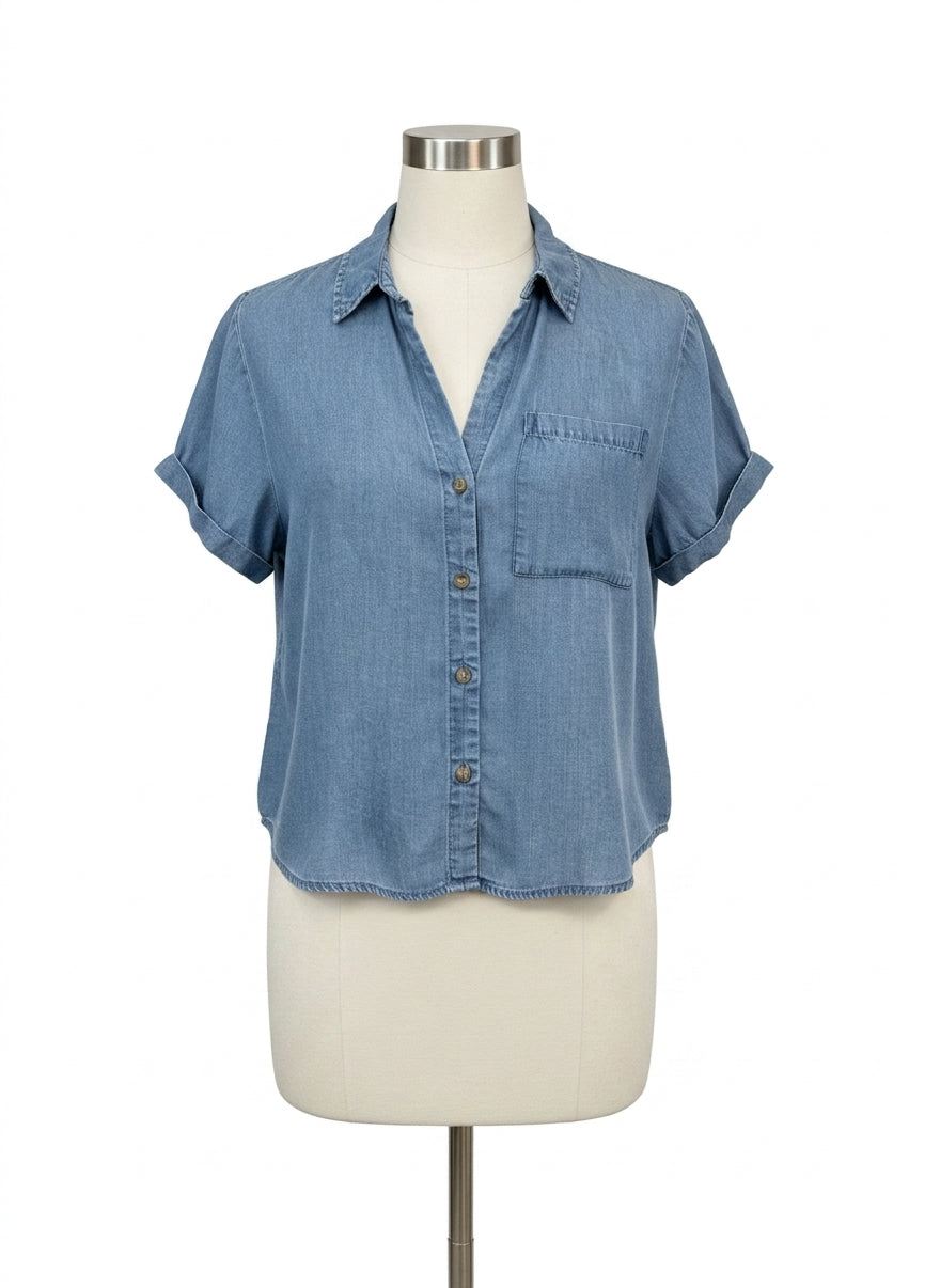 Jane&Delancey · Shirt · Medium · Chambray
