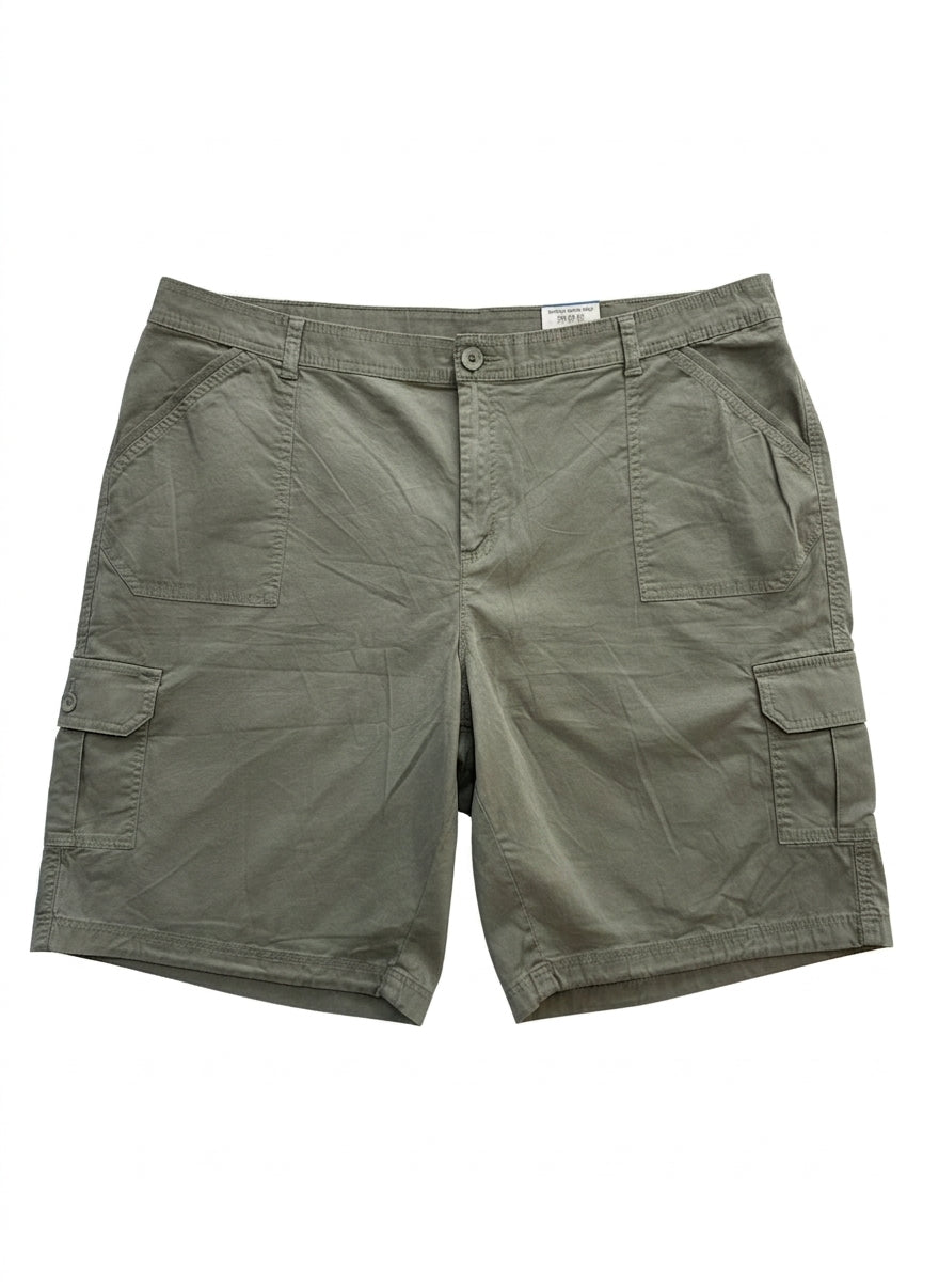 Karen Scott · Bermuda Shorts · 22W · Olive