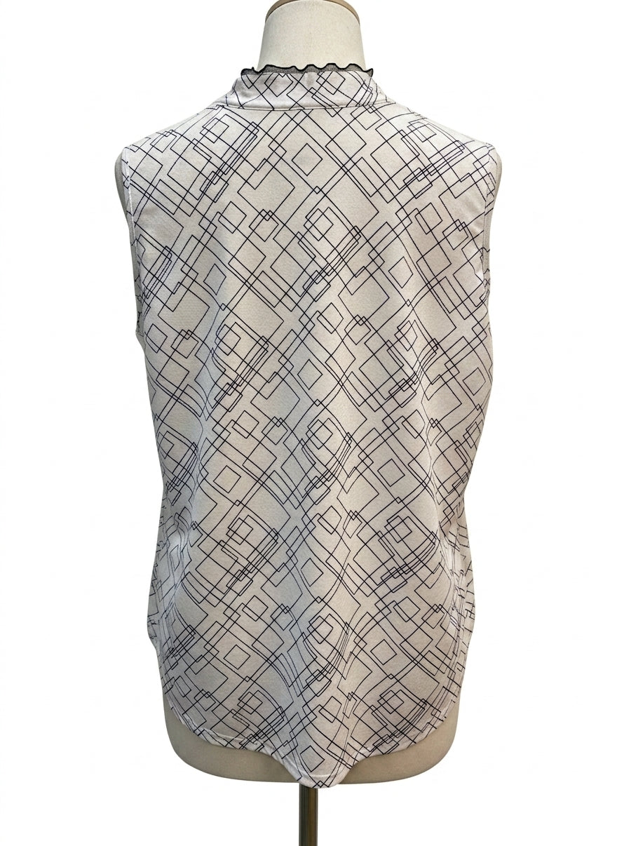 Bette&Court · Quarter Zip sleeveless golf top WhiteBlk Geo Print · 1X · White/Black Geometric Print
