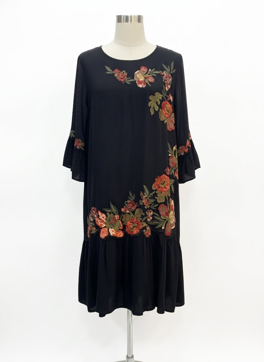Velvet by Graham & Spencer · Dress · Large · Black