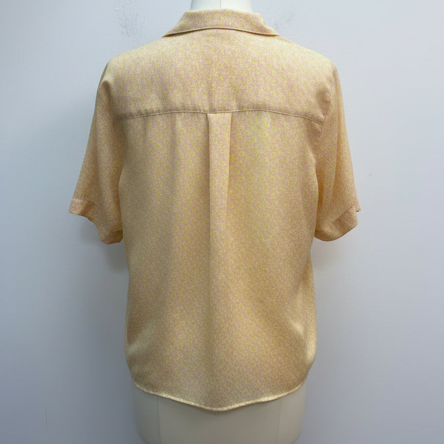 Levis · ShortSleeve Shirt Floral Print · XSmall · YellowPeach