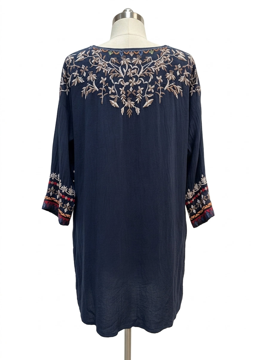 Johnny Was · Tunic · Small · Navy Floral