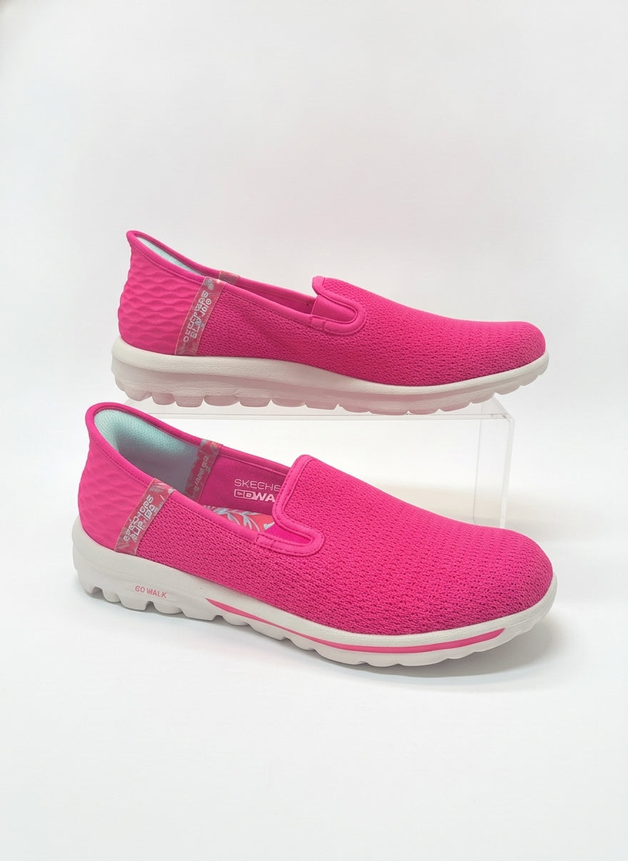 Skechers · Fiji slip-ins Go Walk · 9 · Hot Pink
