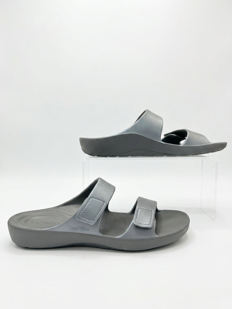 Aetrex · Shoes · 11 · GraySilver