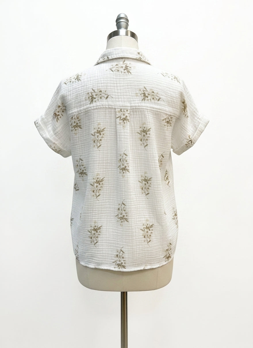 Style&Co · Floral print, rolled cuff ShortSleeve Top · 1X · WhiteBeige
