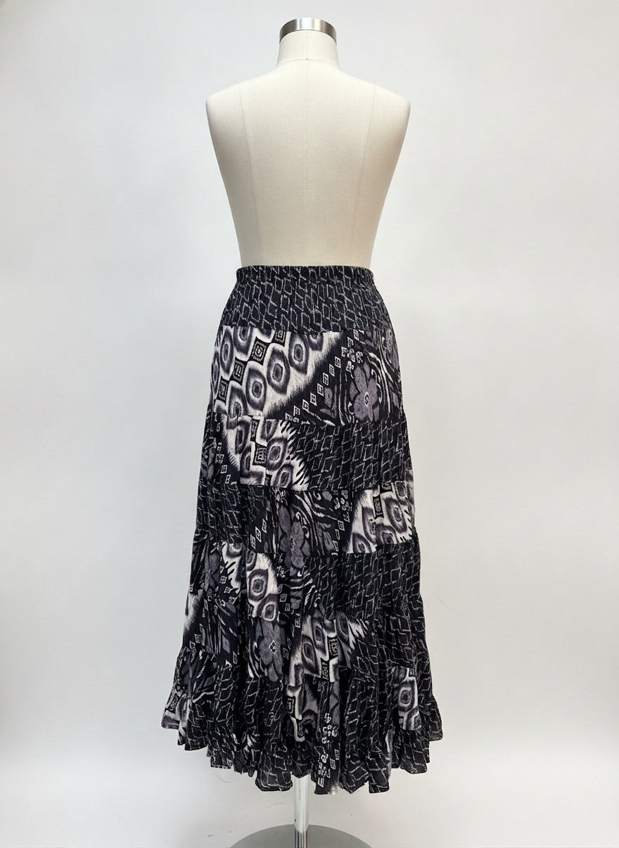 NY Collection · Maxi · Large · BlackWhite