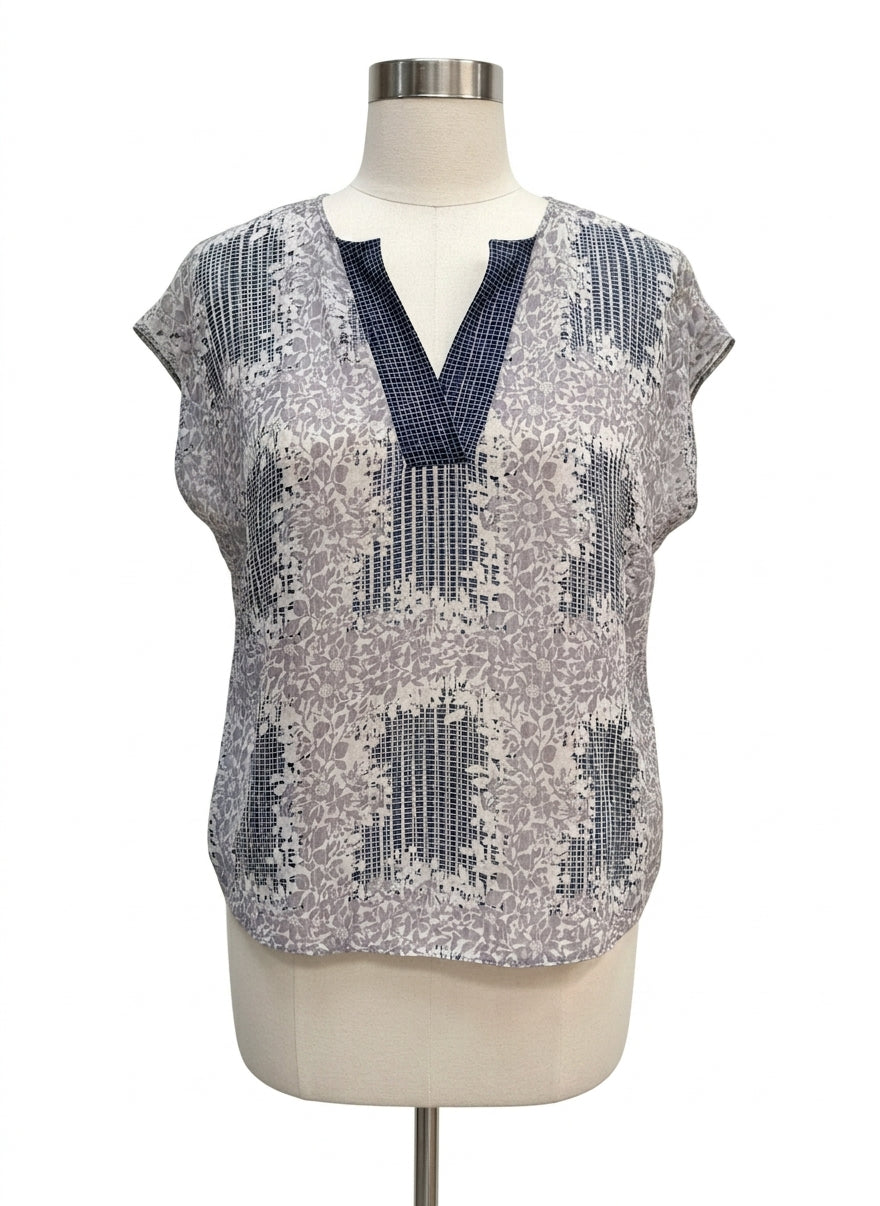Cabi · Cap Sleeve Top · Medium · NavyGray Floral Print