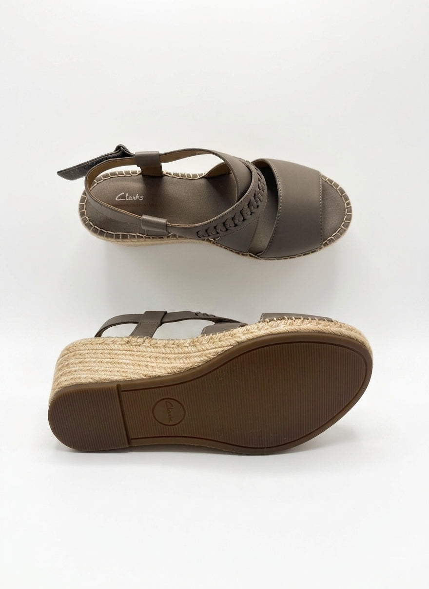 Clarks · Petrina Wedge Sandal · 7 · Stone