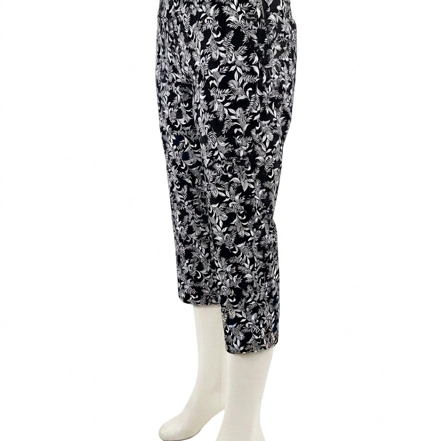 Chris&Banks · Capris · 8Petite · BlackWhite Floral