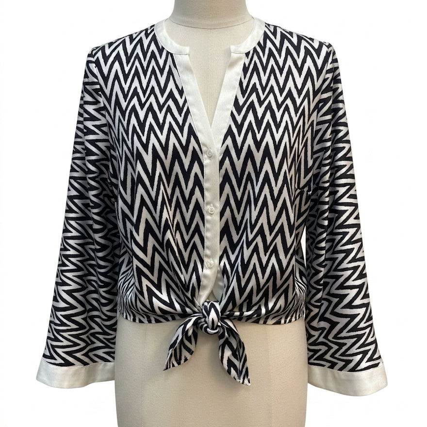 Halogen · Bell Sleeve Top, tie front, zig-zag pattern · Small · BlkWhite