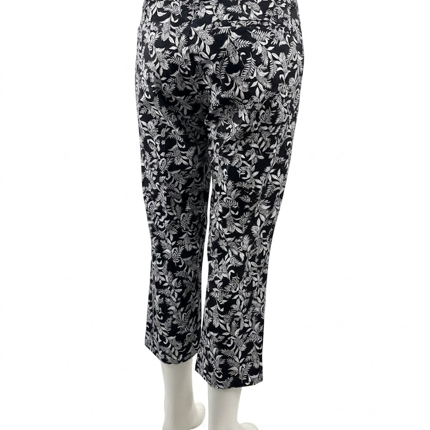 Chris&Banks · Capris · 8Petite · BlackWhite Floral