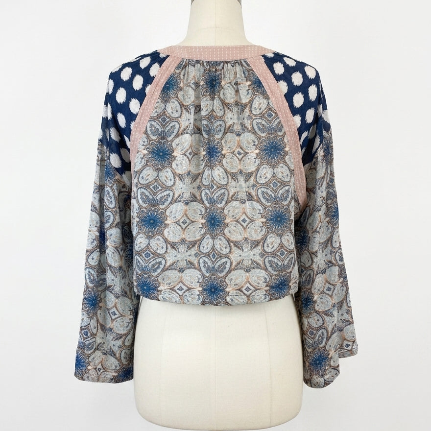 Free People · Cropped Top · Medium · Navy/White