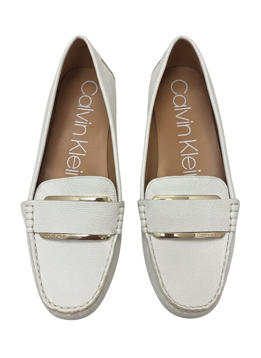 Calvin Klein · Leonie · 9 · White